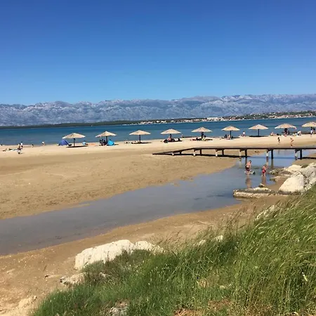 Vakantiehuis Zerava Nin *