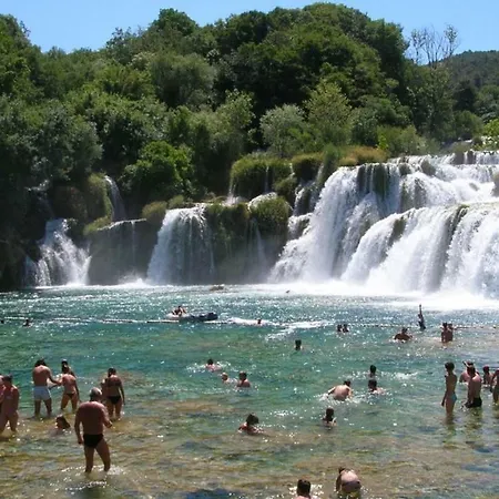 Vakantiehuis Zerava Nin Dracevac Ninski