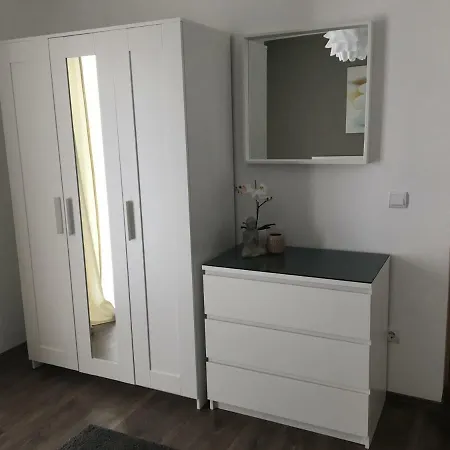 Zerava Nin Vakantiehuis