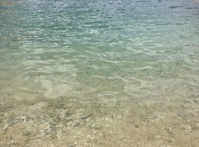 Vikendica Zerava Nin