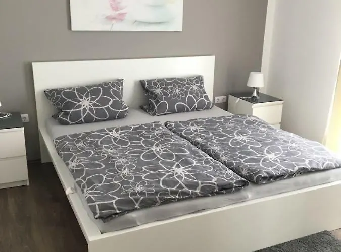 בית נופש Zerava Nin *